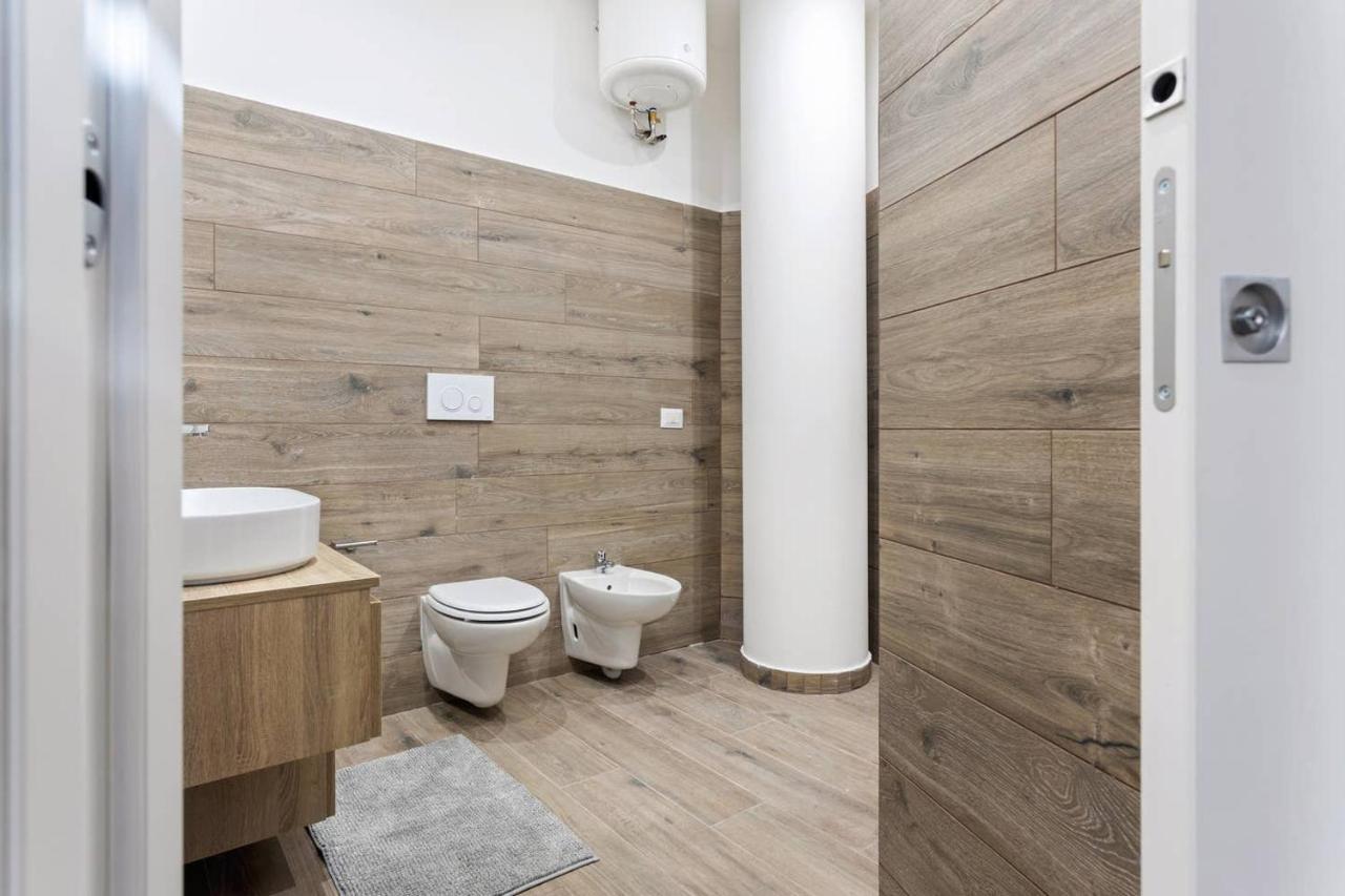 밀라노 Modern And New Flat In Duomo Area 아파트 외부 사진